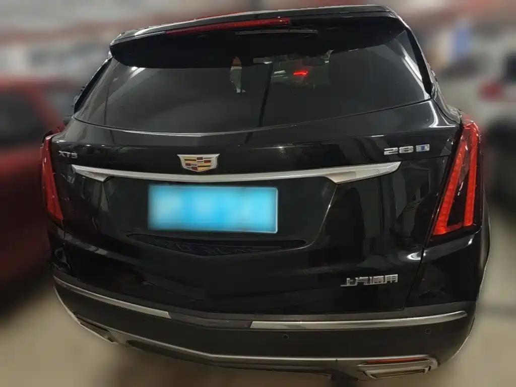 صورة 8 - Cadillac XT5