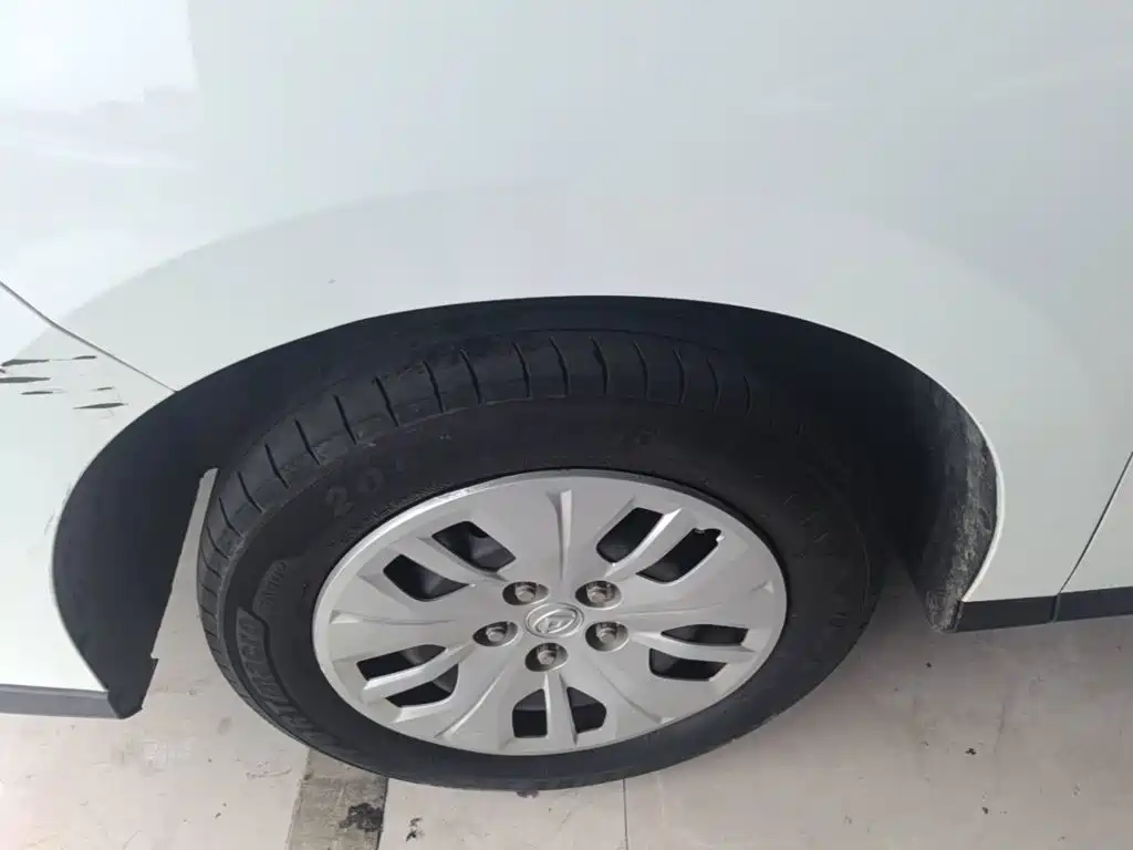 SAIC Maxus Maxus G50 2024 2023 Model 1.5T Manual Joyride A