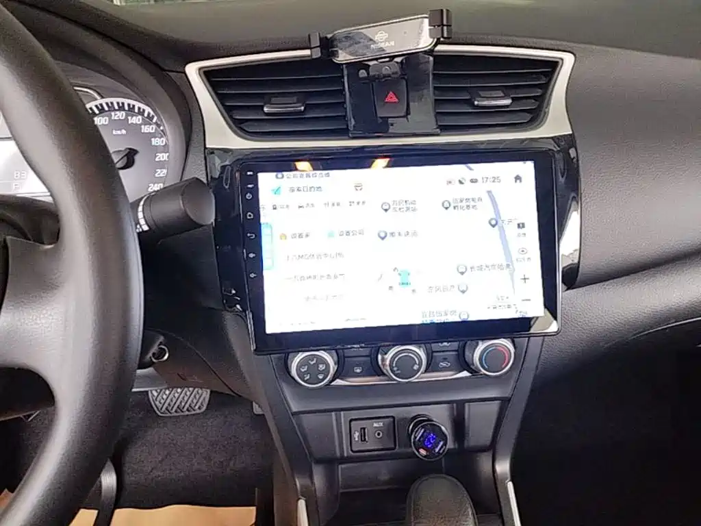 Nissan SYLPHY, миниатюра 9