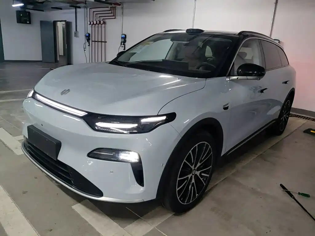 Фото 2 - Leapmotor C11