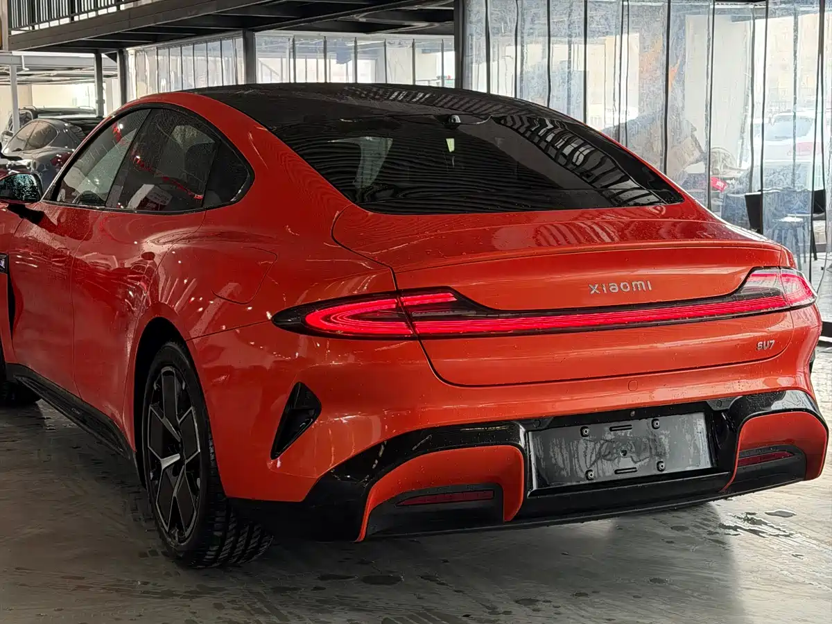 XIAOMI CAR XIAOMI SU7