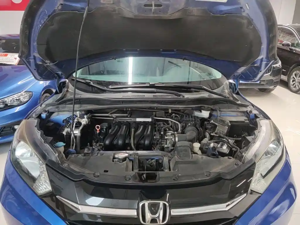 Photo 20 - Honda Vezel