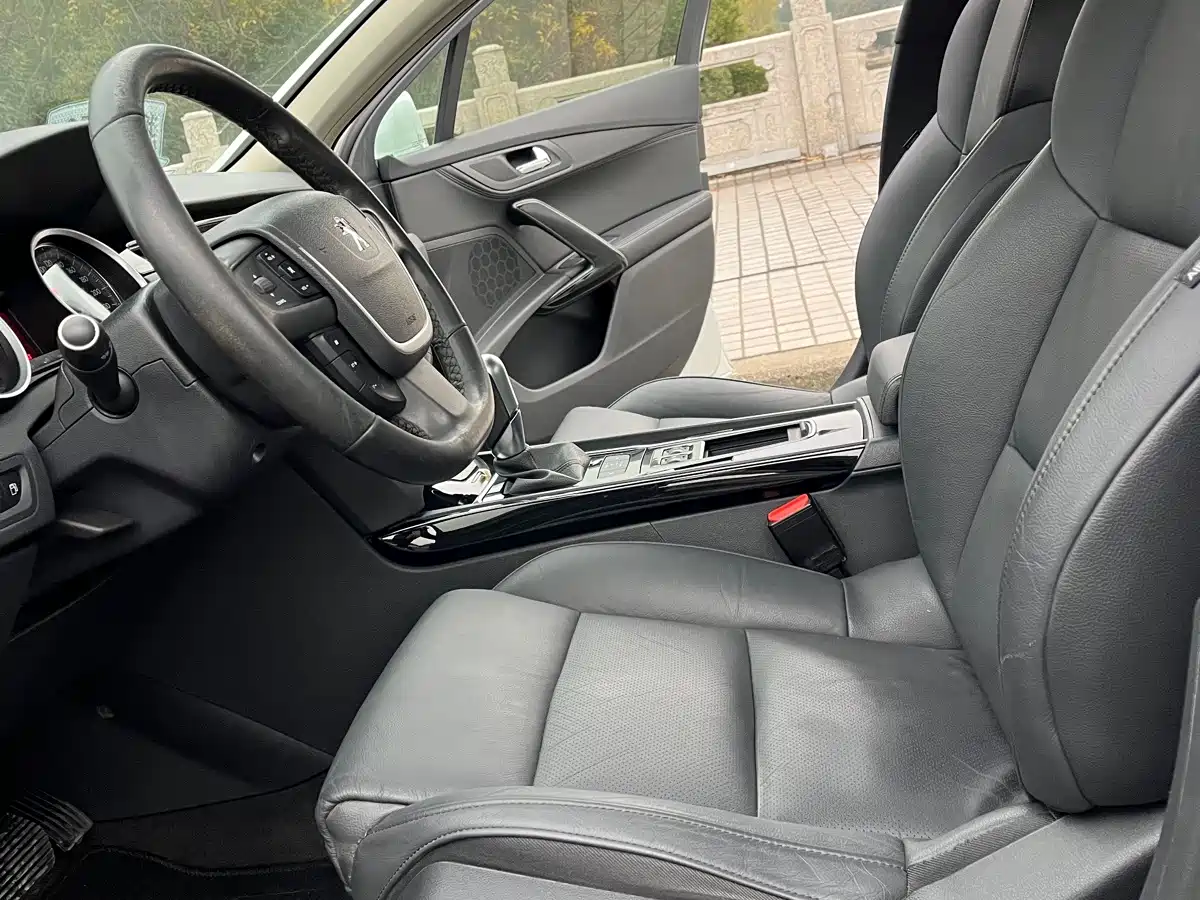 صورة 8 - Peugeot 508