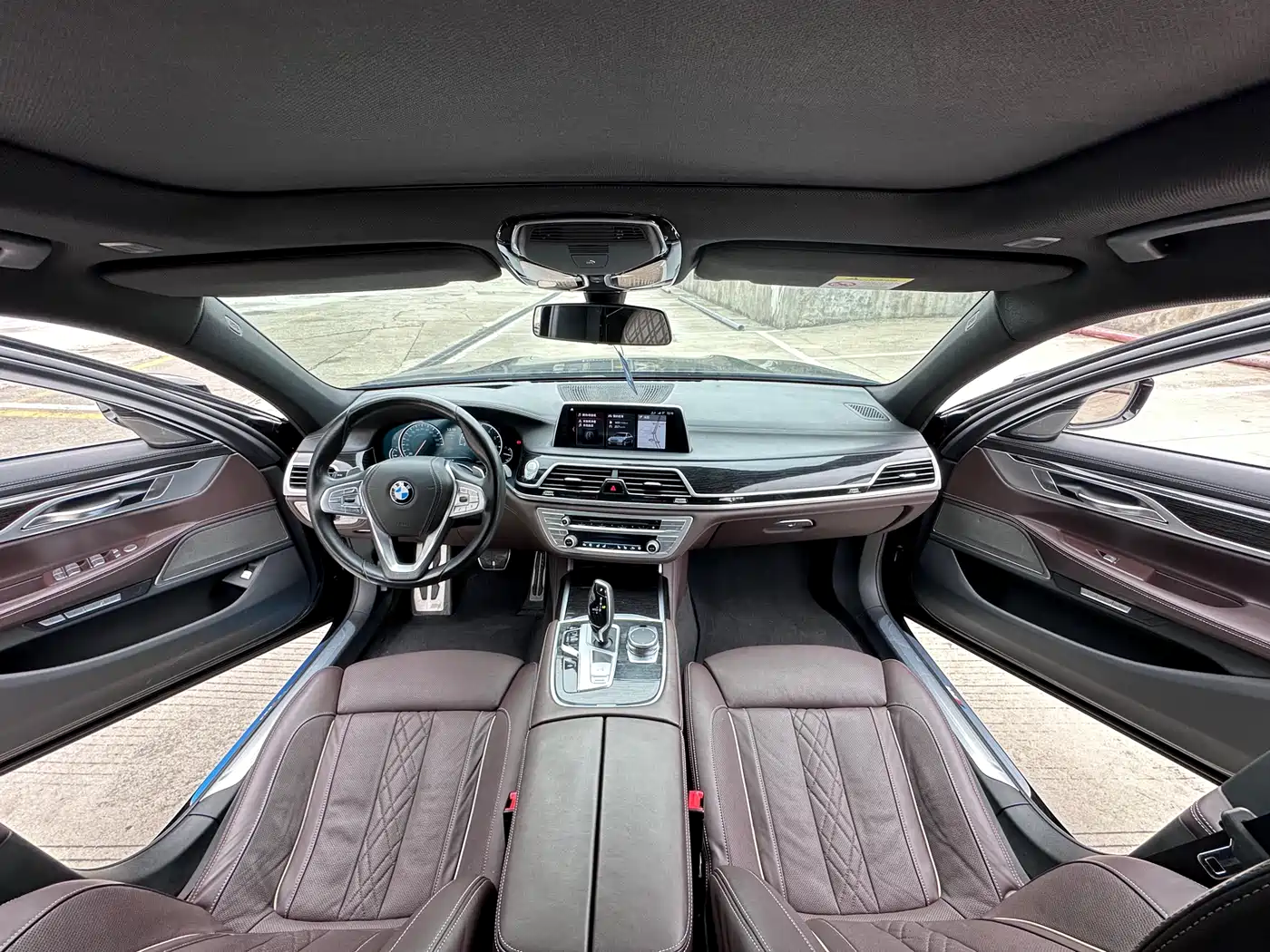 BMW 7 Series 2018 740Li Leading Type M Sport Package фото 8