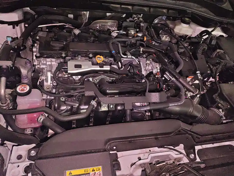 Toyota Frontlander 2023 2.0L Smart Hybrid Dual Engine Luxury Edition фото 10