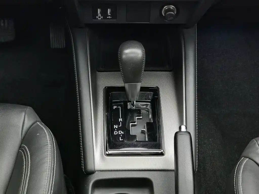 MITSUBISHI JINXUAN ASX