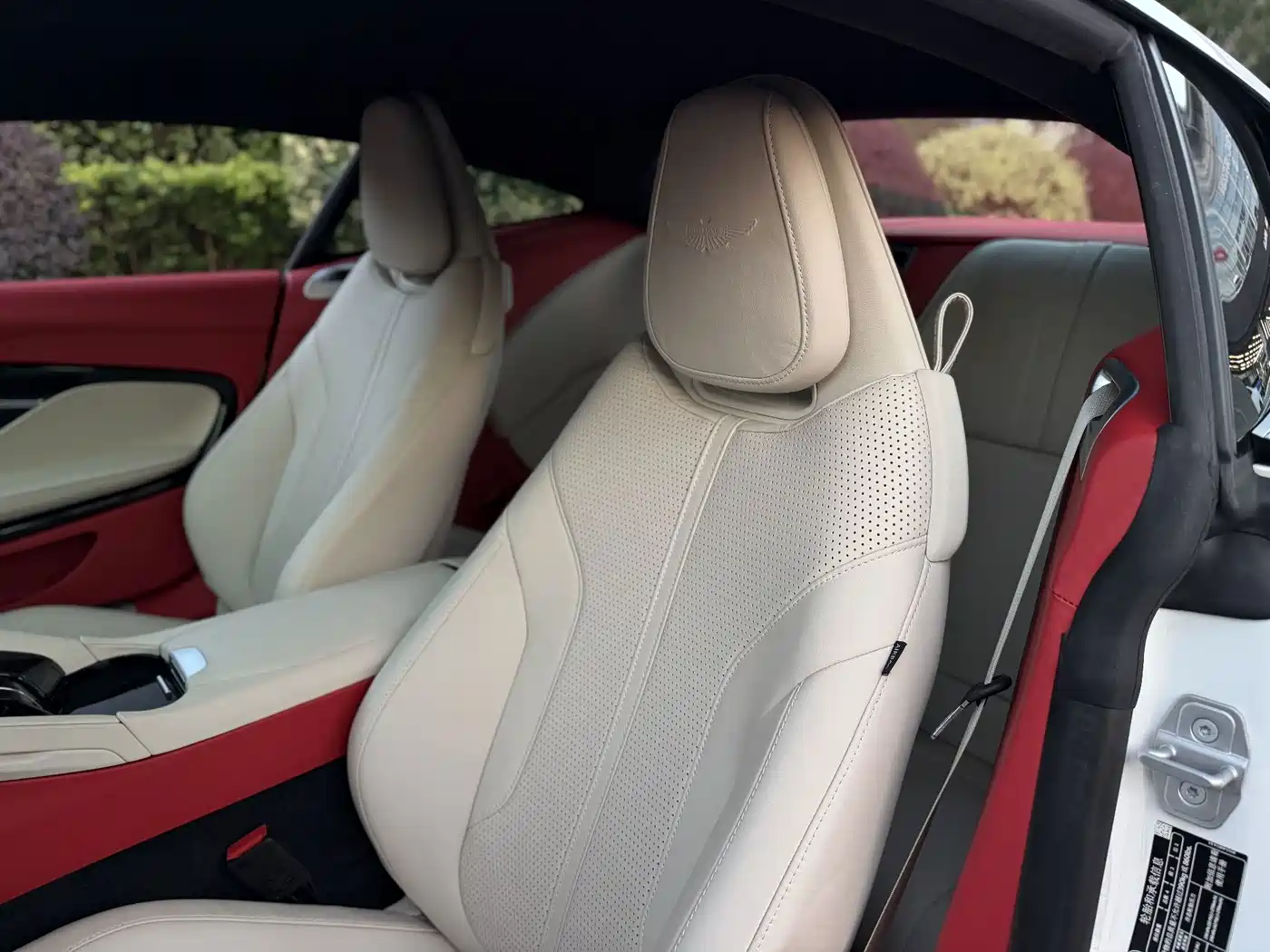 Aston Martin DB12 2026 2025 4.0T V8 Coupe