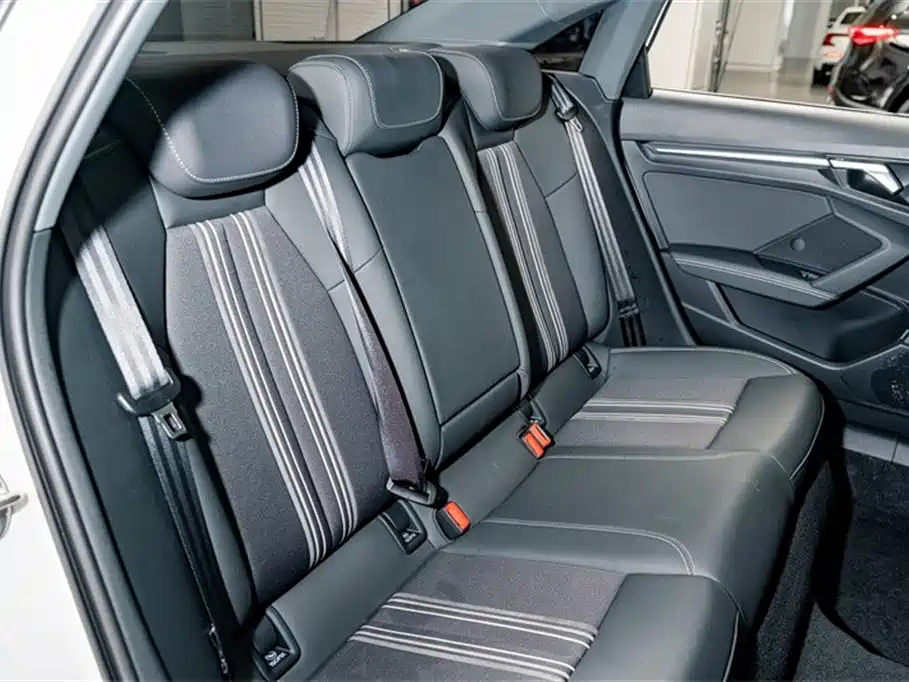 Audi A3 2024 Model A3L Limousine 35 TFSI Fashion Sport фото 21