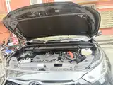Photo 3 - Toyota Highlander