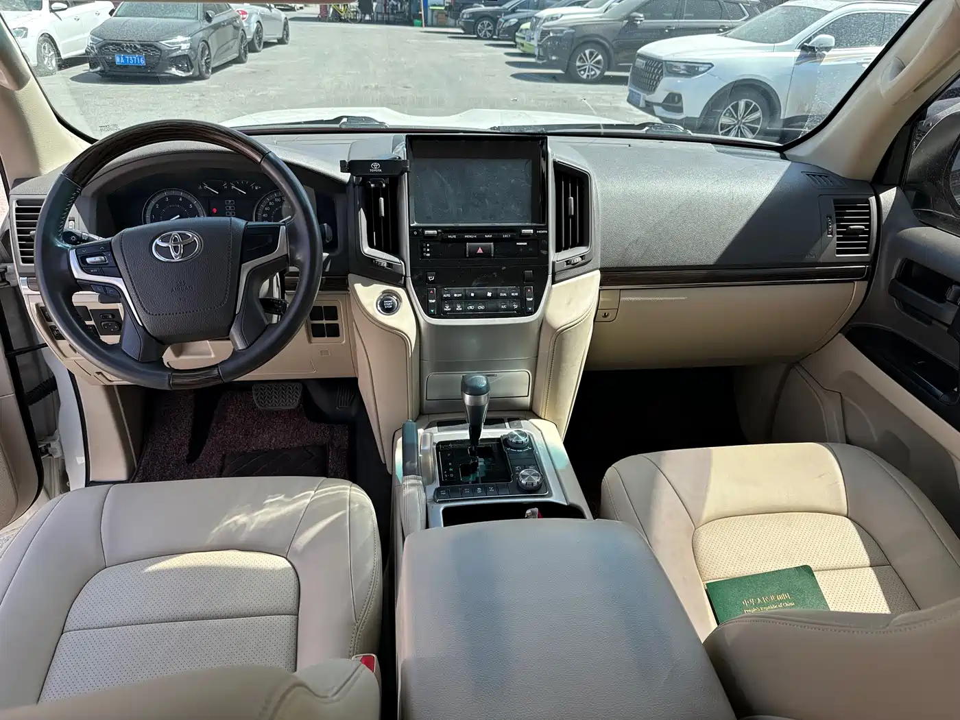 Toyota Land Cruiser (Import) 2019