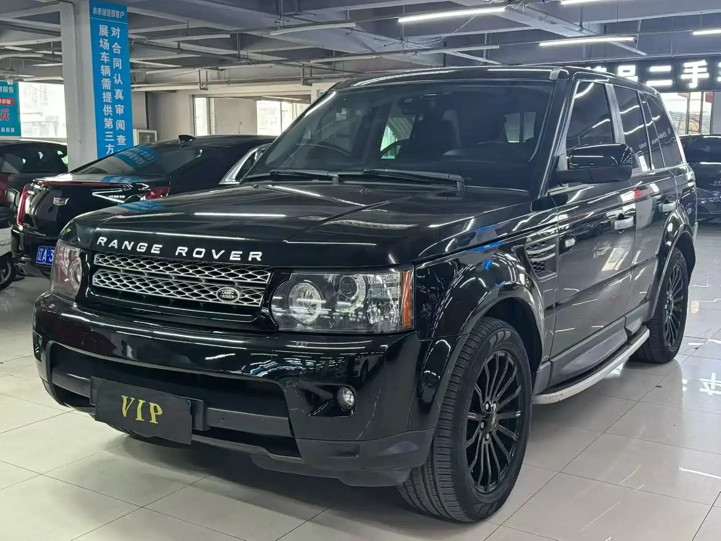 Фото 1 - Land Rover Range Rover Sport