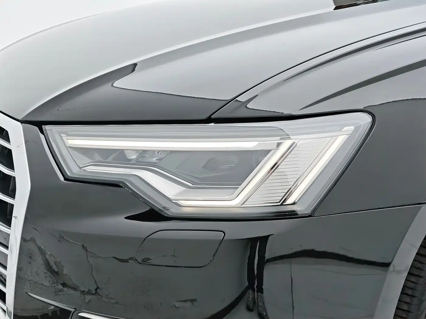 Audi A6L 2021 40 TFSI Luxury Elegance фото 21