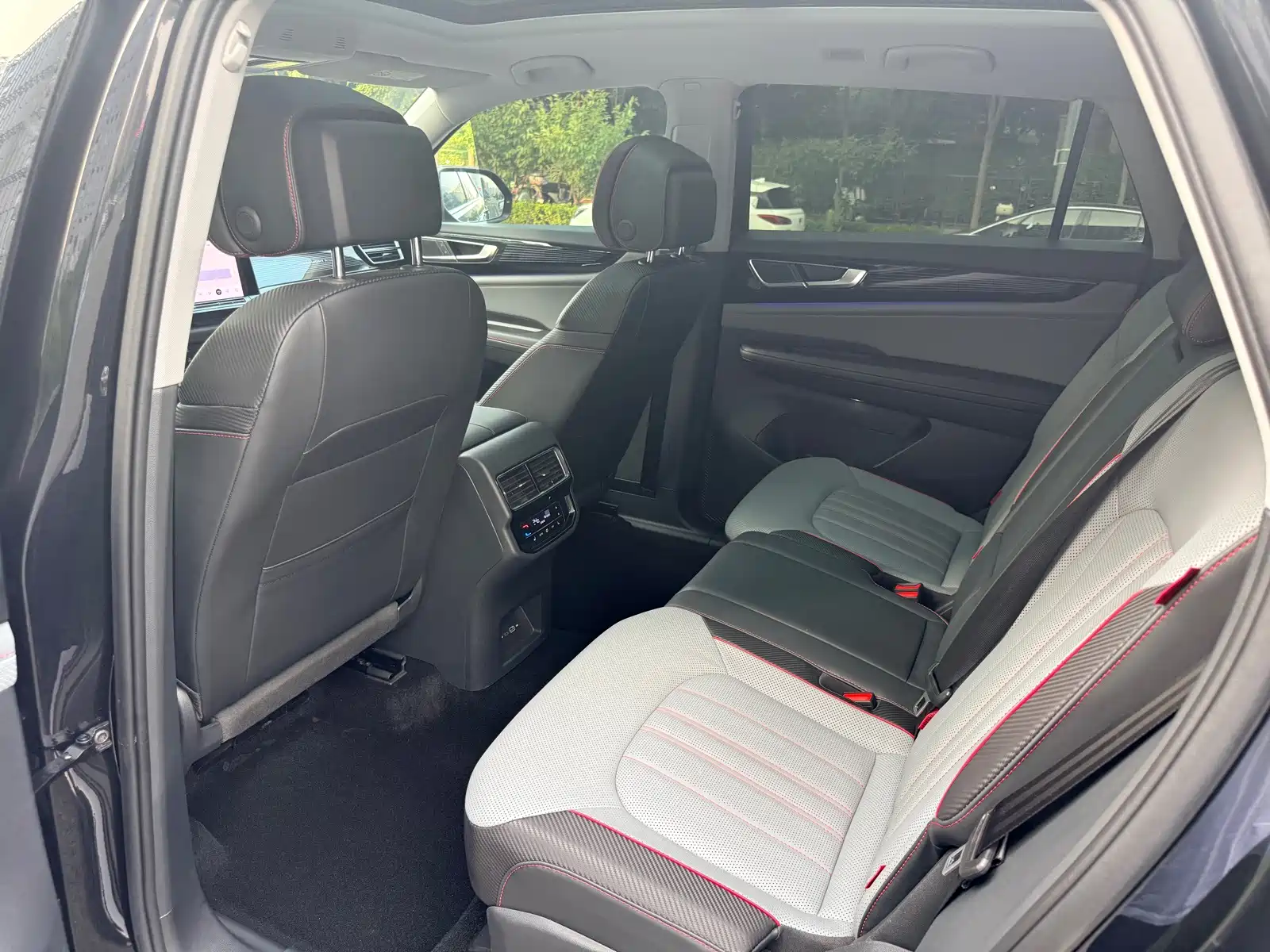 Фото 9 - Volkswagen Teramont