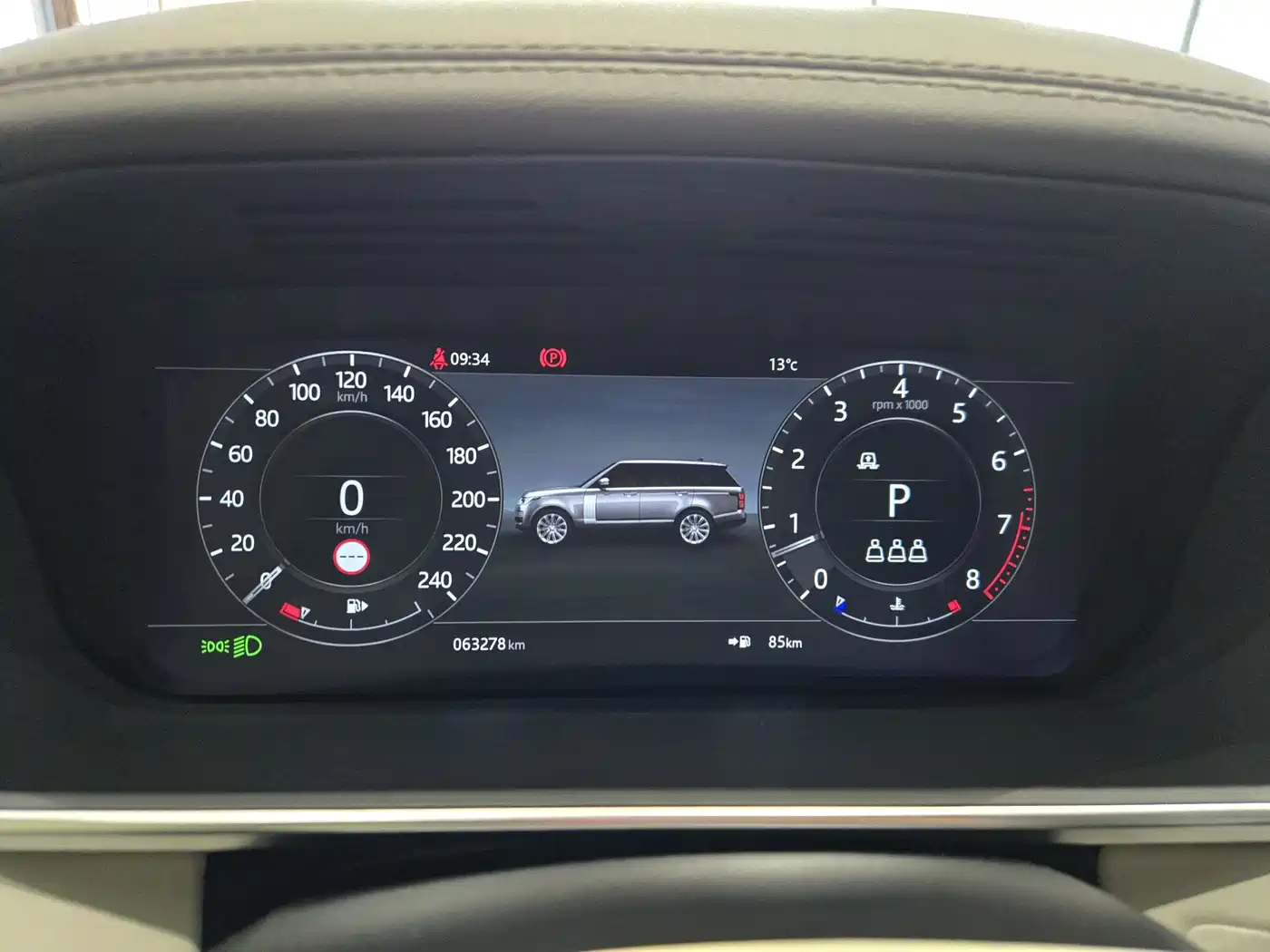 Land Rover Range Rover 2021 3.0 L6 Heritage Edition фото 20