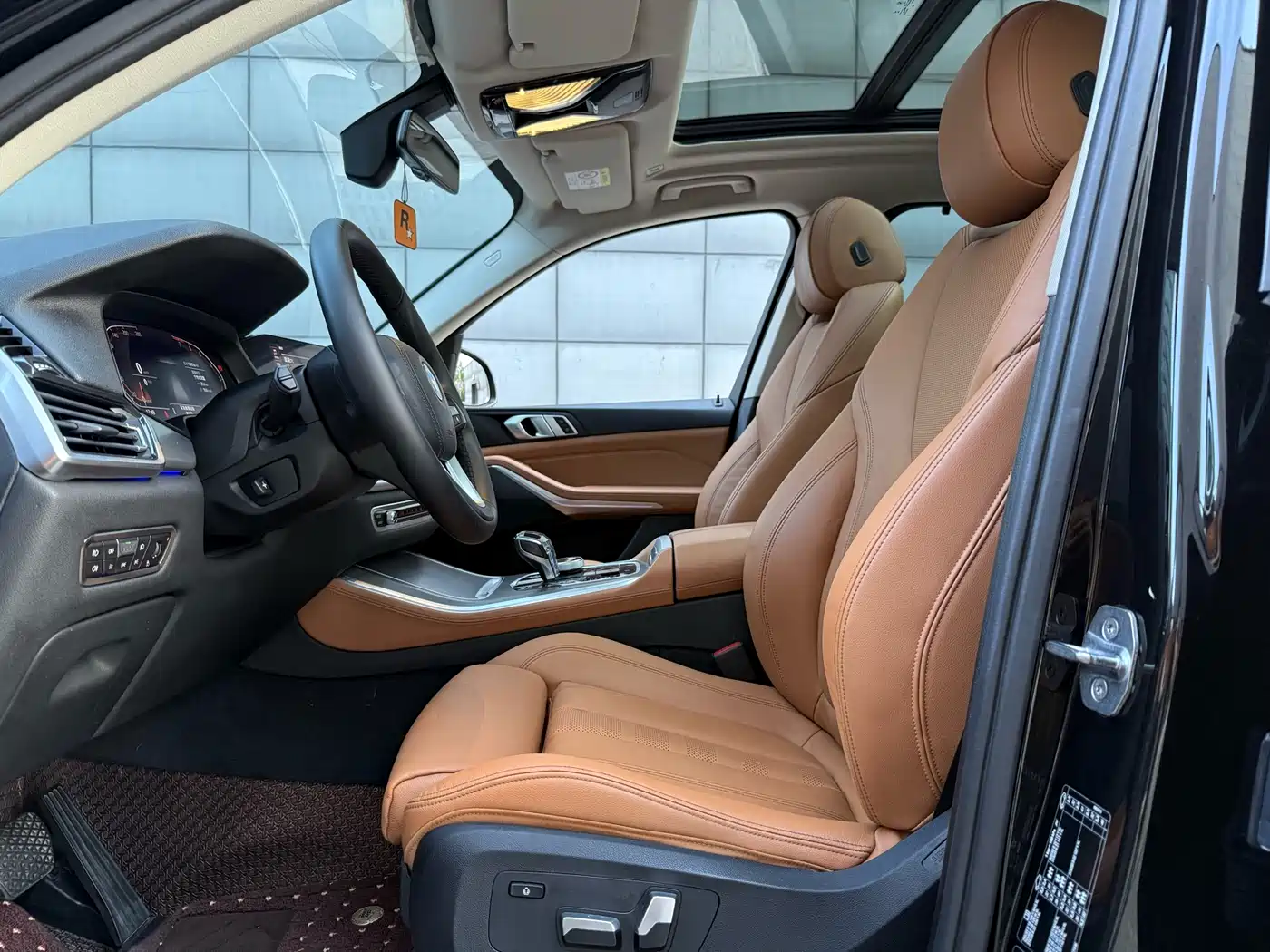BMW X5 (Import) 2020 xDrive40i M Sport Package фото 10