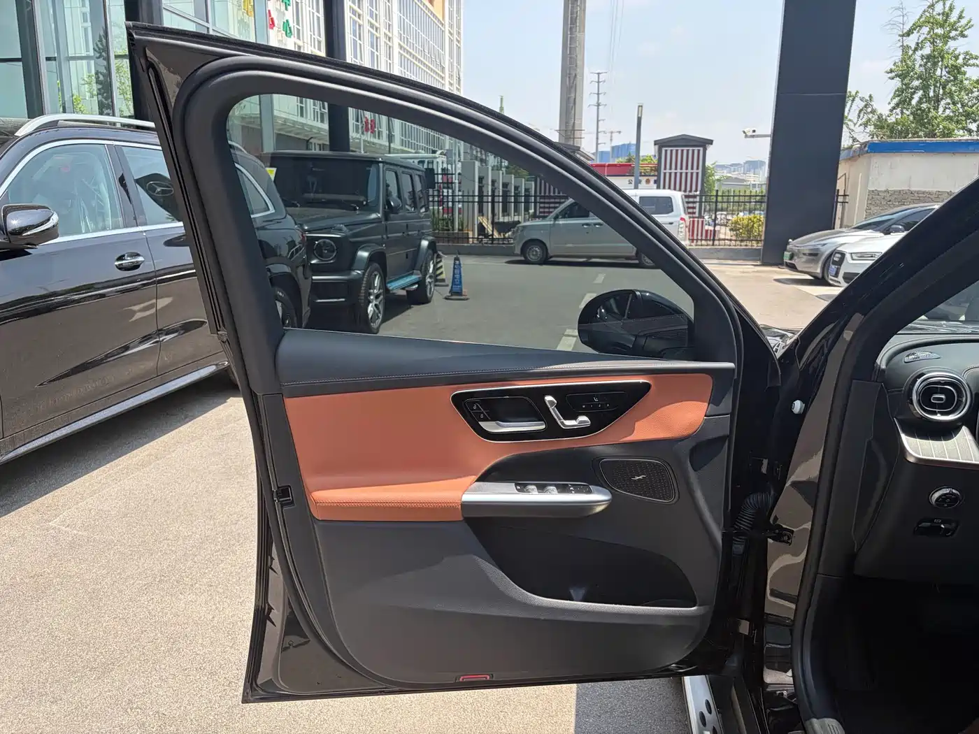 Mercedes-Benz GLC 2025 GLC 300 L 4MATIC Dynamic 5-seater фото 14