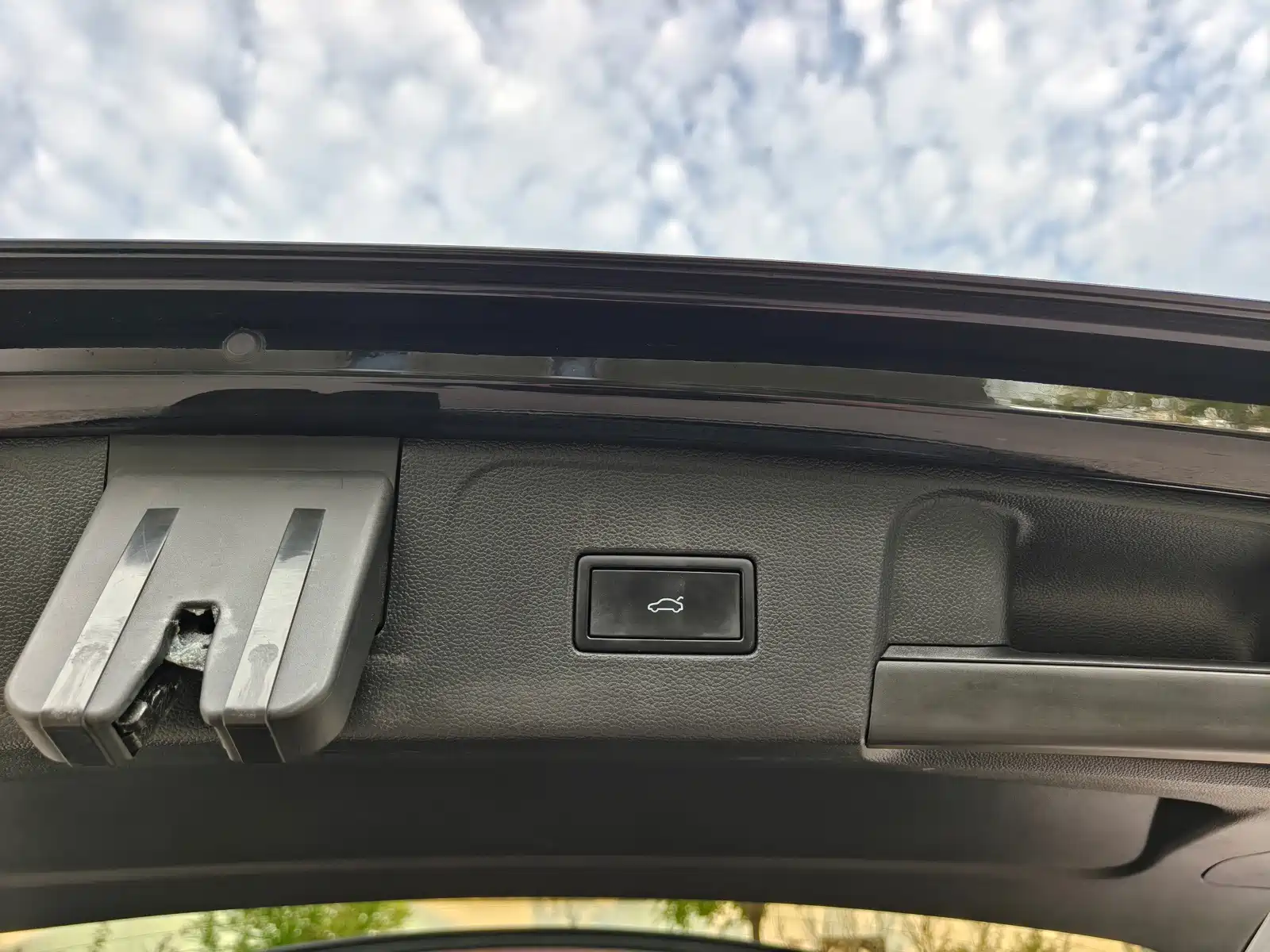 Photo 22 - Volkswagen Teramont