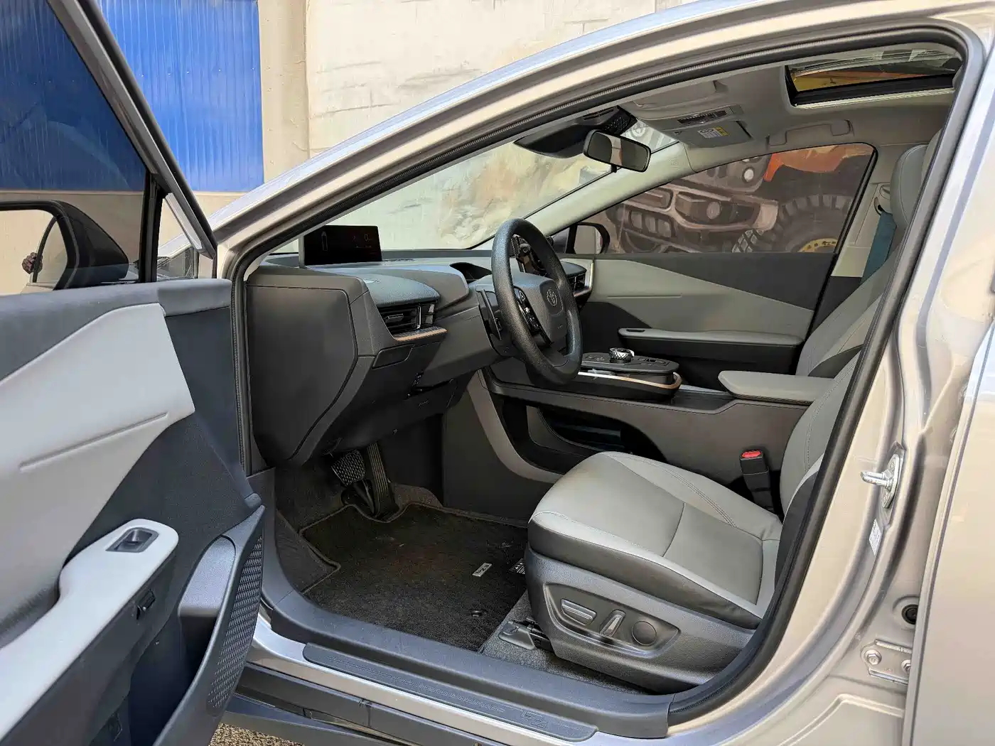 Toyota bZ3 2024 517km Elite PRO фото 7