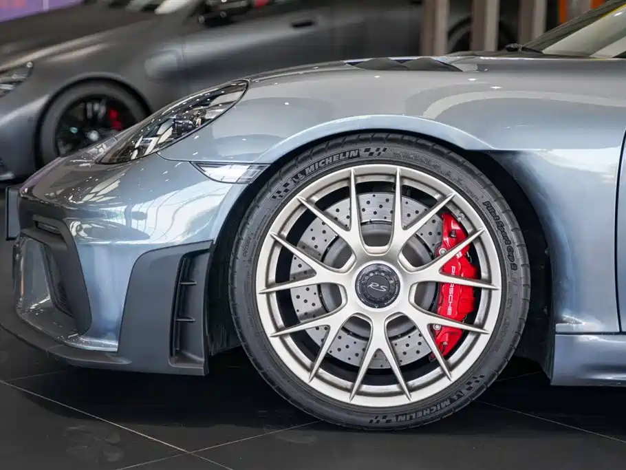 Porsche 718 2023 Spyder RS 4.0L фото 8