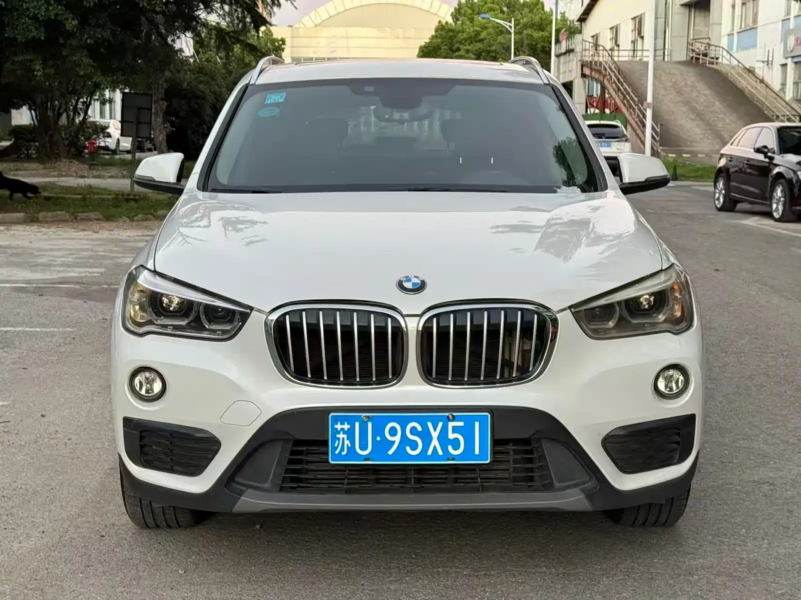 Фото 2 - BMW X1