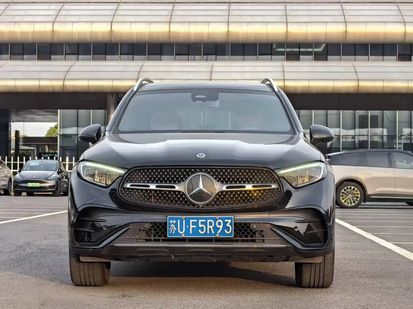 Mercedes-Benz GLC 2024 GLC 300 L 4MATIC Dynamic 5-seater фото 2