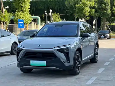 NIO ES8