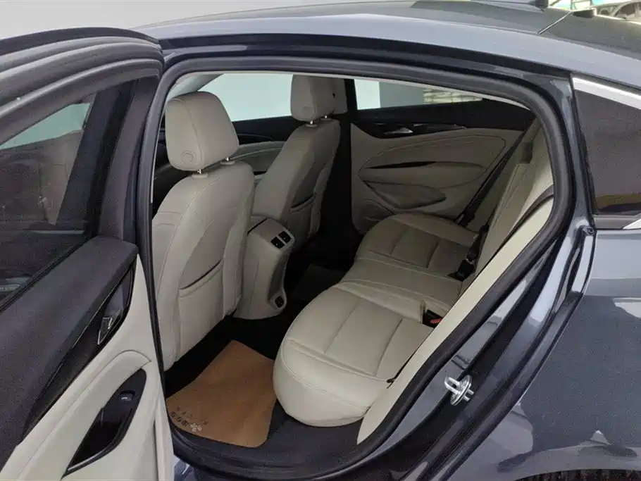 Buick Regal 2021 552T Elite фото 11