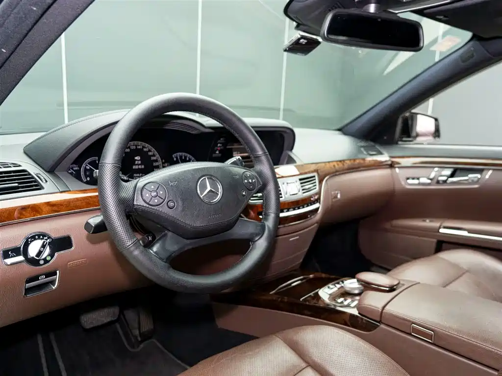 Mercedes-Benz S-Class 2010 S 350 L Luxury фото 8