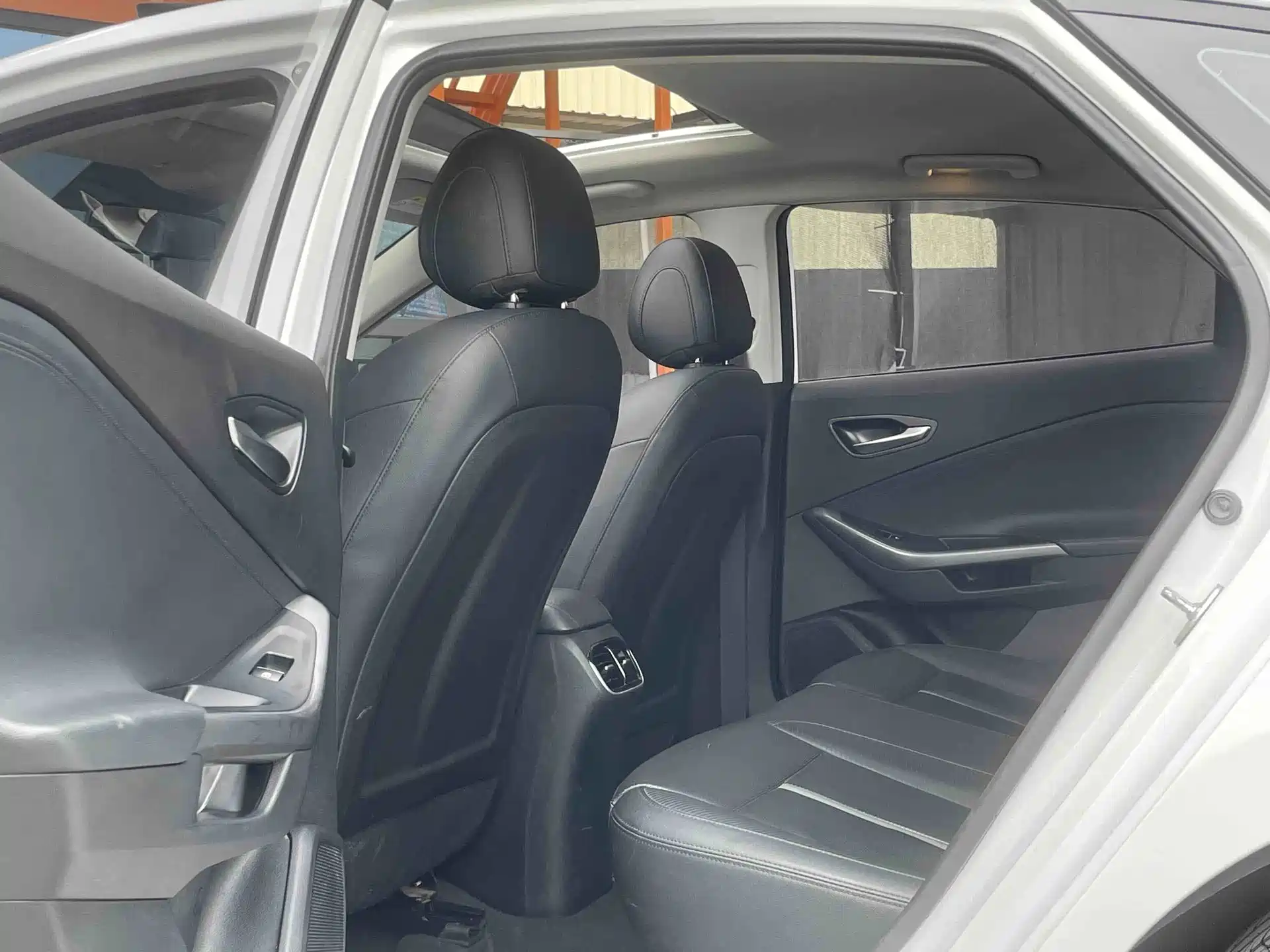 صورة 6 - Hyundai Lafesta