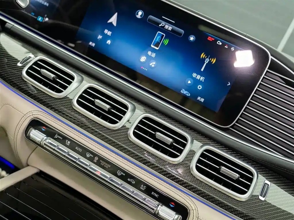 Mercedes-Benz GLS AMG 2024 AMG GLS 63 4MATIC+ фото 16