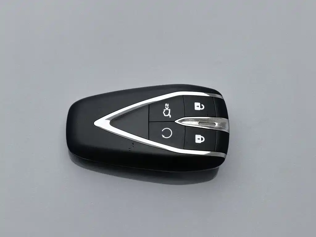 Changan UNI-V iDD 2023 2023 ZhiDian iDD 1.5T 113km Smart Fun Edition