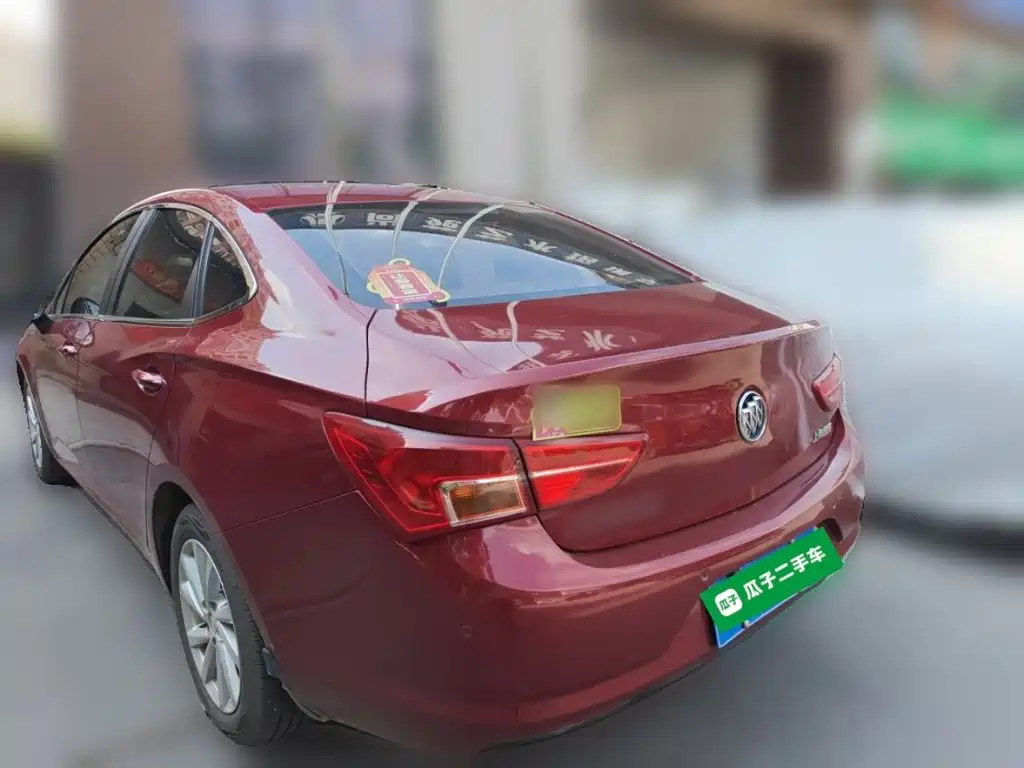 Фото 4 - Buick Verano