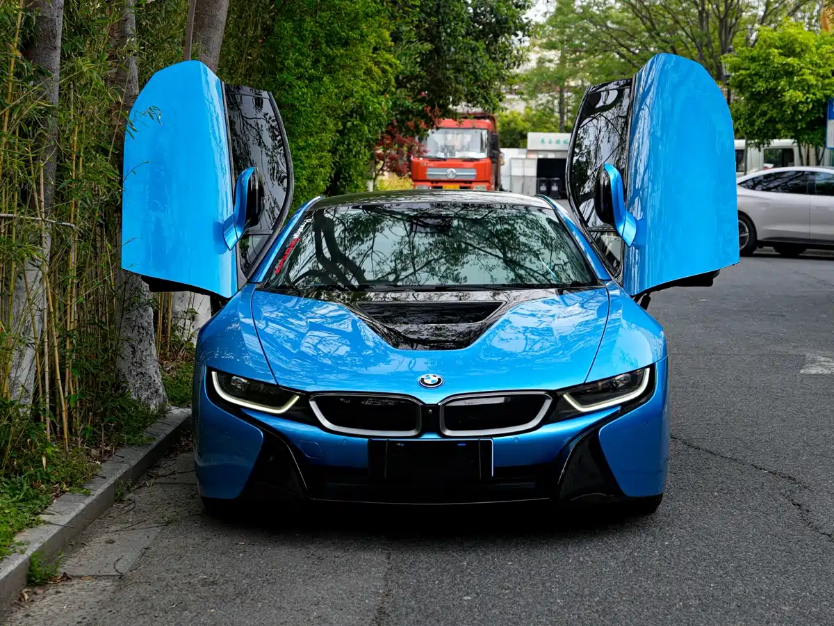 BMW i8 2014 Standard фото 2