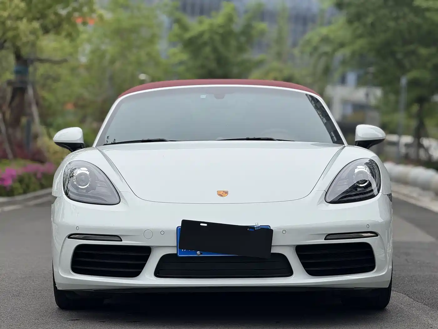 PORSCHE 718