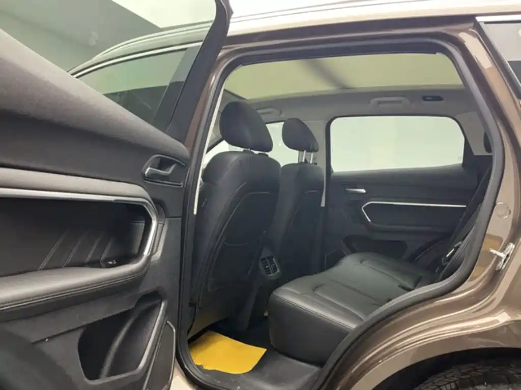 Haval H6 2017 Red Label 2.0T Auto 2WD Smart фото 8