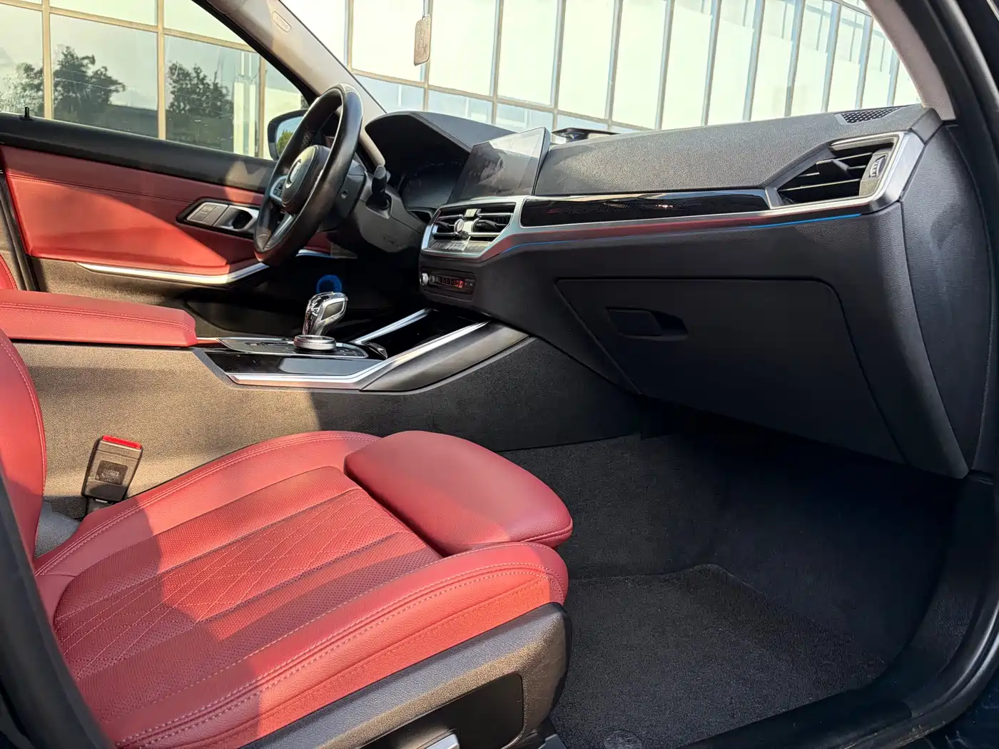 BMW 3 Series 2022 320Li M Sport Package фото 14