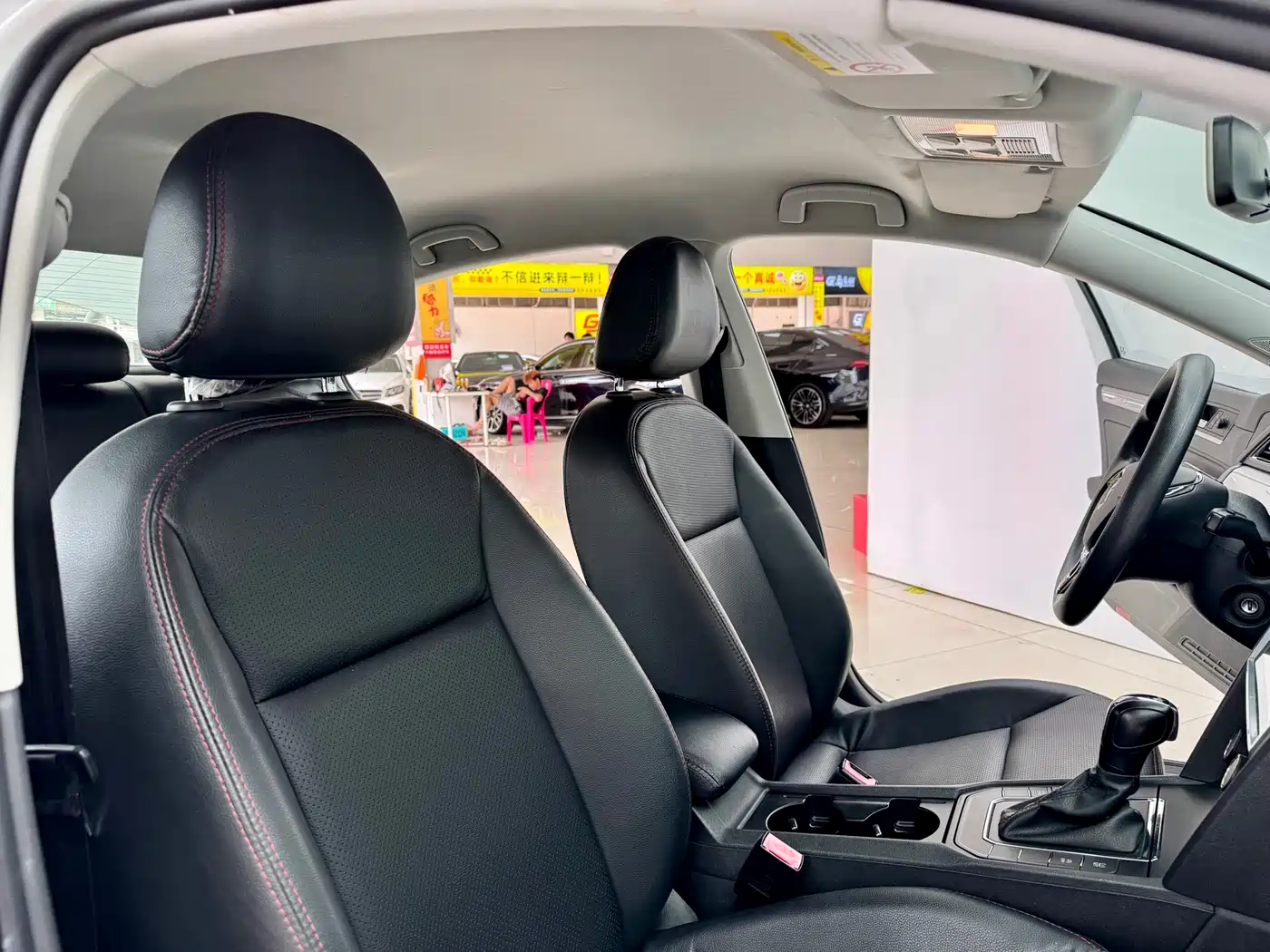 Volkswagen Lamando 2018 230TSI DSG Trend Edition фото 14