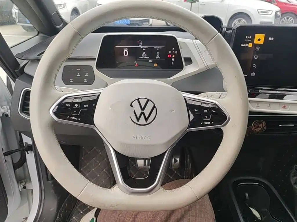 Volkswagen ID.3 2023 Upgraded Pure Intelligence Edition фото 11