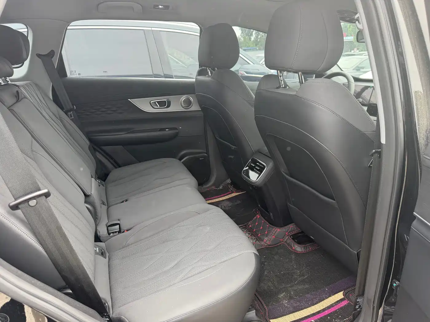 Chery Fengyun Fengyun T8 2025 Model 1.5T 130km Comfort 7-Seater фото 11