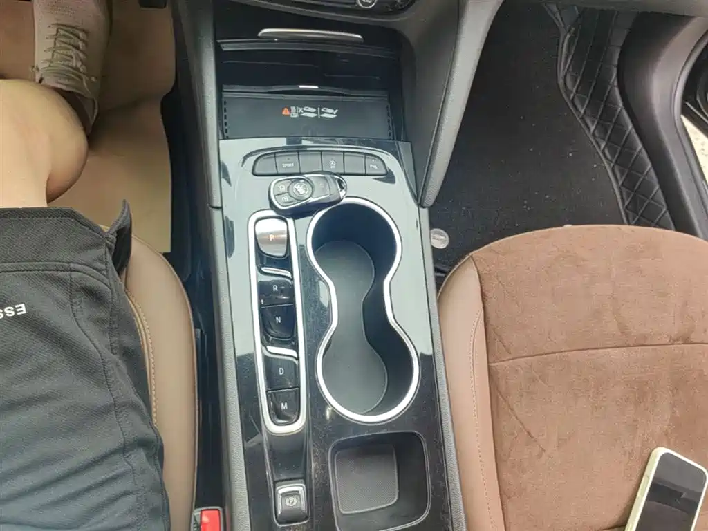 BUICK REGAL
