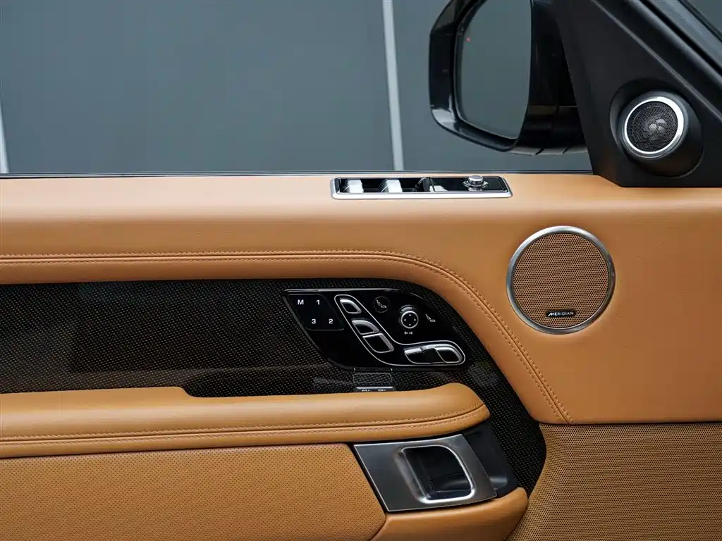 Land Rover Range Rover 2022 5.0 SC V8 565PS SVA Peak Collection Edition фото 10