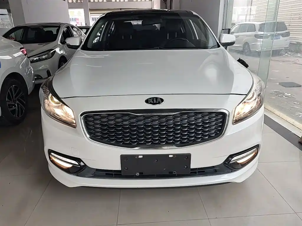 Kia K4 2015 2014 1.8L Automatic GLS