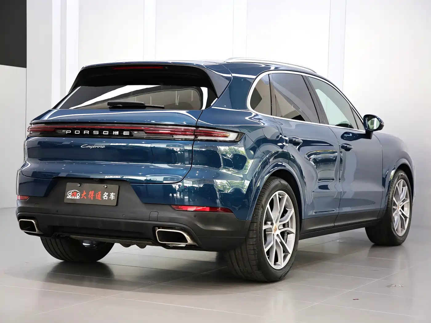 Porsche Cayenne 2025 Cayenne 3.0T Dream Chaser Edition фото 16