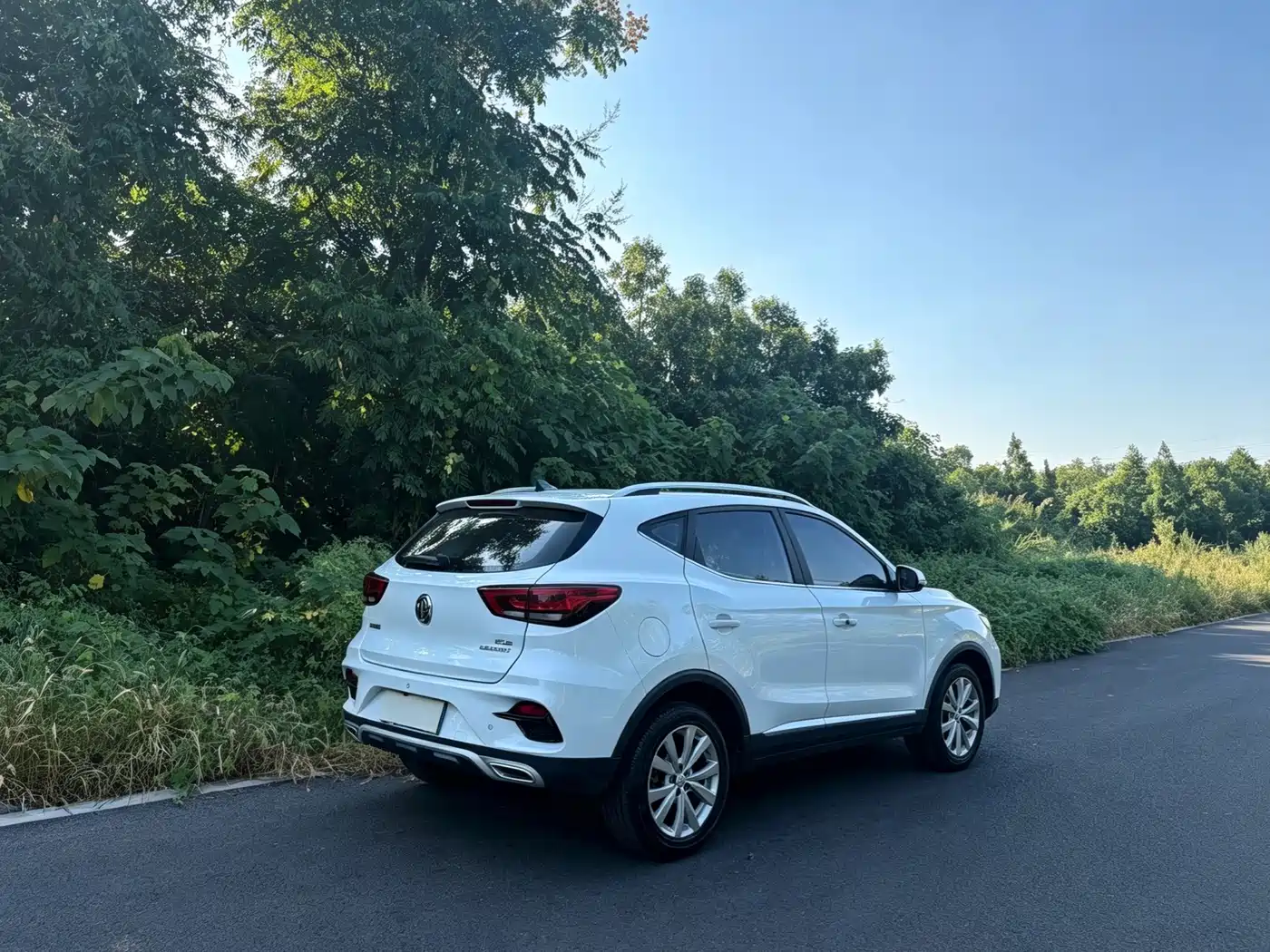 2023 MG ZS