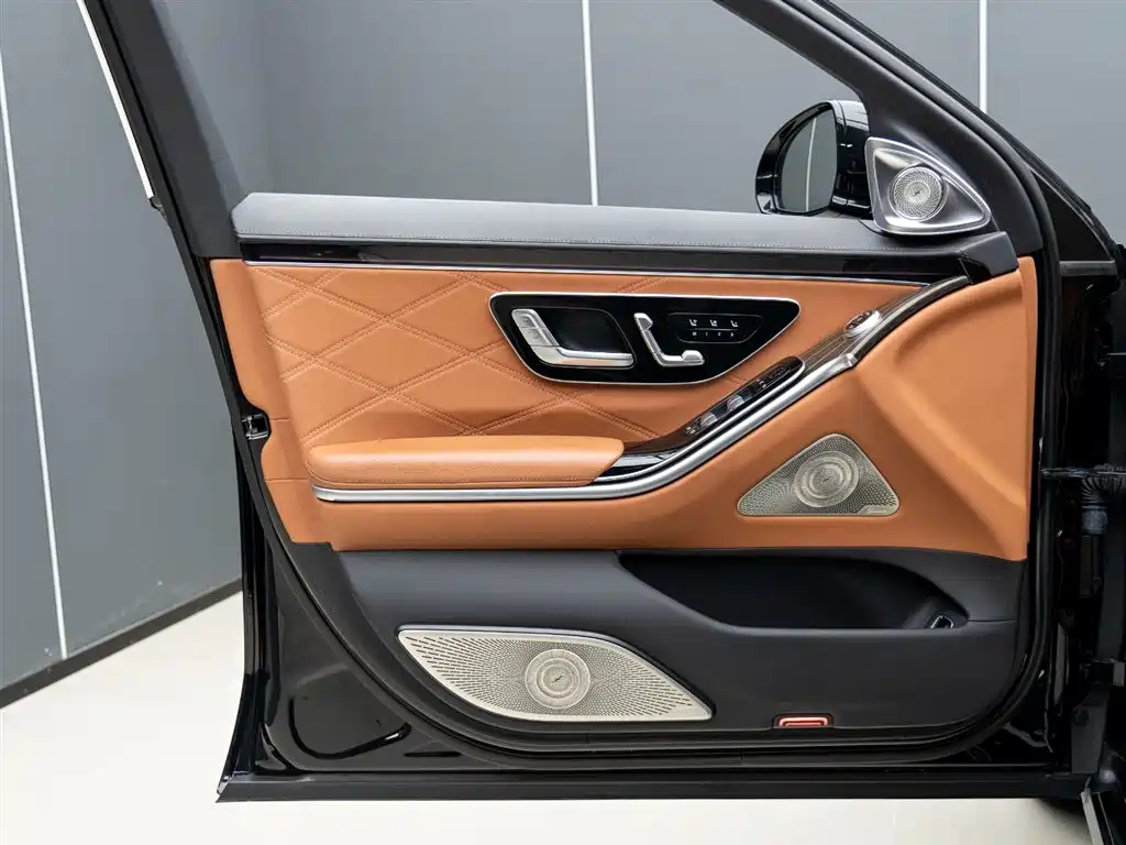 Mercedes-Benz Maybach S-Class 2023 S 680 4MATIC фото 7
