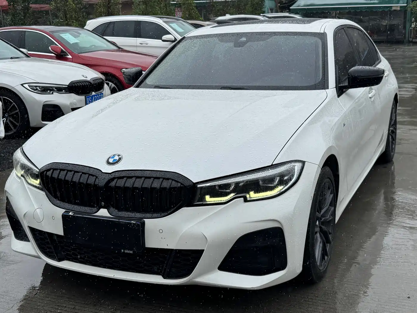 BMW 3 Series 2020 325Li M Sport Black Night Package