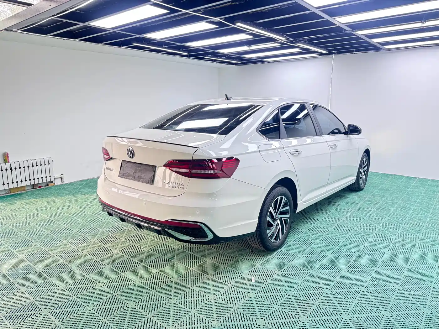 Volkswagen Lavida 2023 280TSI DSG Starlight Comfort Edition фото 6