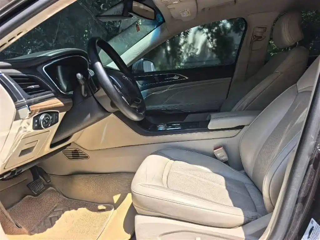 Ford Taurus 2016 EcoBoost 180 Luxury фото 3