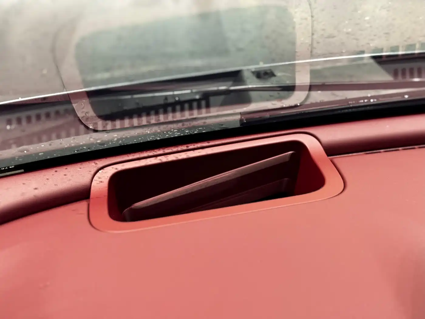 TANK TANK 700 NEW ENERGY