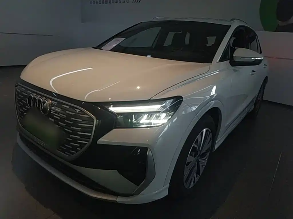 Audi Q4 e-tron 2025 2024 40 e-tron Pioneer Edition